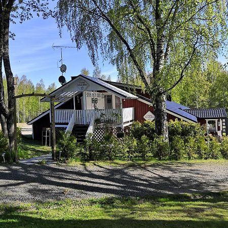 Hostel Mansikka Taipalsaari Екстер'єр фото