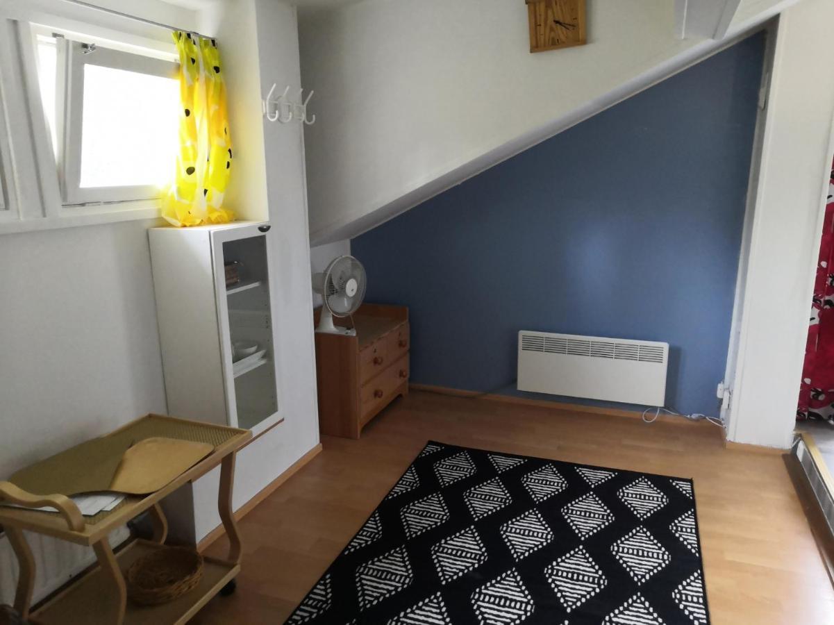 Hostel Mansikka Taipalsaari Екстер'єр фото