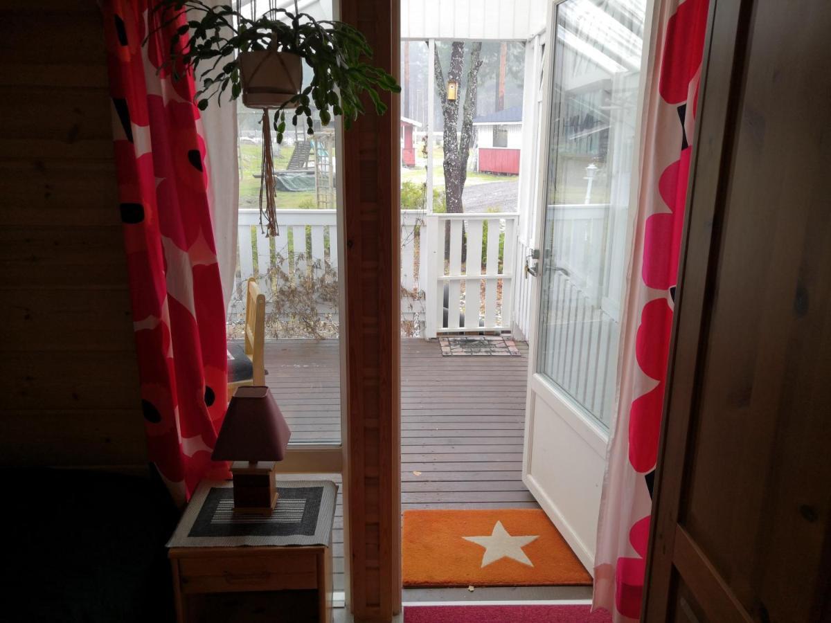 Hostel Mansikka Taipalsaari Екстер'єр фото