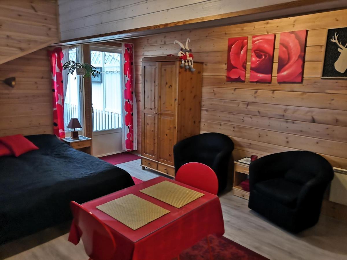 Hostel Mansikka Taipalsaari Екстер'єр фото