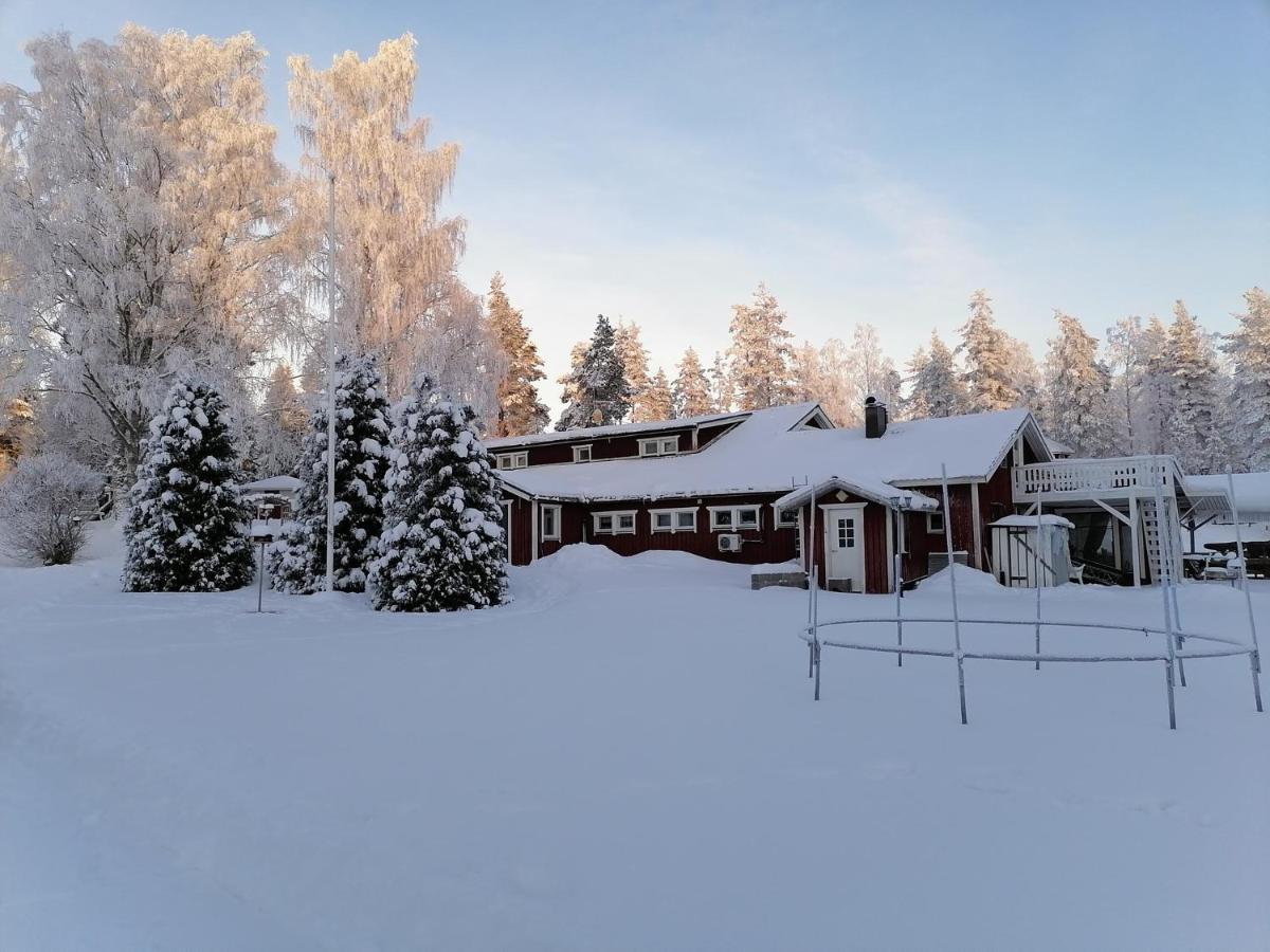 Hostel Mansikka Taipalsaari Екстер'єр фото