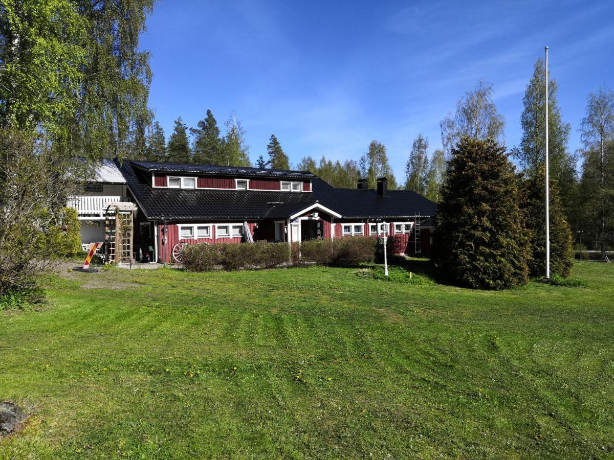 Hostel Mansikka Taipalsaari Екстер'єр фото